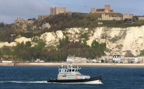 Британия привлечет флот к охране Ла-Манша из-за нелегальных мигрантов
