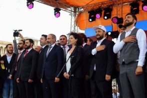 Խորհրդարանի նոր դեմքերը. աներձագ, զարմիկ, խնամի, ծանոթ, բարեկամ և վարորդ․ 7or TV