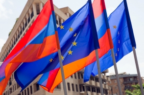 Ручное управление: Евросоюз выделит деньги на подготовку чиновников в Армении – RT