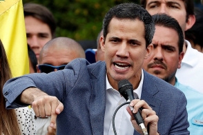 Гуайдо призвал венесуэльцев приготовиться к операции по захвату власти в стране
