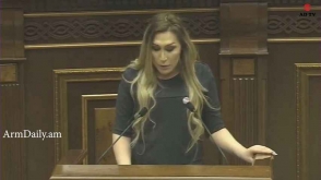 ԱԺ ամբիոնից արդեն տրանսգենդեր է ելույթ ունենում