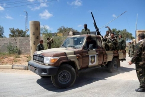Число погибших в ходе боевых действий в пригороде Триполи увеличилось до 32 человек