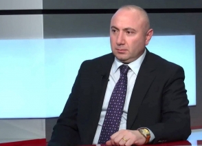 «Бархатная революция» входит в новый этап