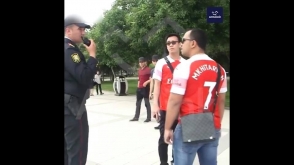 Ադրբեջանական ոստիկանությունը բերման է ենթարկել Մխիթարյանի անունը կրող մարզաշապիկներով Բաքվում շրջող թայլանդացիների (տեսանյութ)