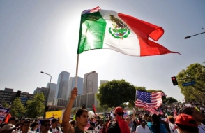 Трамп ввел пошлину на все товары из Мексики (видео)