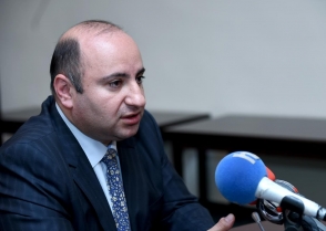 Սահմանադրագետը՝ վեթինգի ու դատական բարեփոխումների մասին (տեսանյութ)