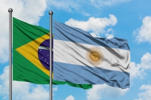 Аргентина и Бразилия могут создать единую валюту