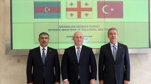 Հանդիպել են Թուրքիայի, Ադրբեջանի ու Վրաստանի պաշտպանության նախարարները