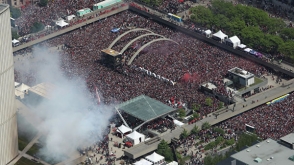 Во время чемпионского парада «Торонто Рэпторс» открыли стрельбу (видео)