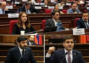 Подонки революции и аплодирующий парламент (видео)