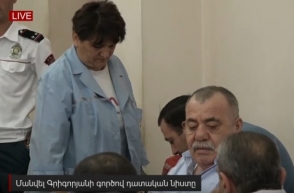 Մանվել Գրիգորյանի և նրա կնոջ գործով դատական նիստը` ուղիղ