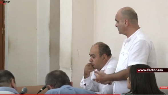 Մանվել Գրիգորյանի և Նազիկ Ամիրյանի գործով դատական նիստը (տեսանյութ)