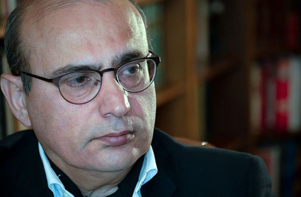 «Ինքն ուղղակի օդի մեջ խոսող է». քաղաքագետը՝ վարչապետի հայտարարությունների մասին