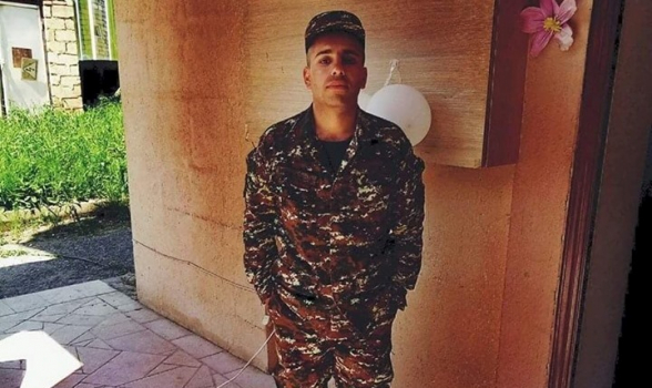 Ադրբեջանում հայտնված զինծառայողի հարցով Պաշտպանը խոսել է Կարմիր խաչի միջազգային կոմիտեի հայաստանյան պատվիրակության ղեկավարի հետ