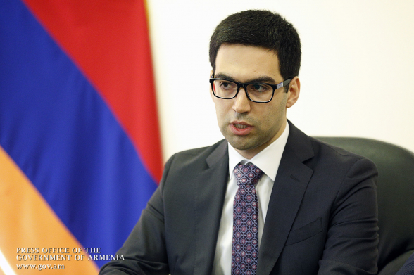 «Սահմանադրությունը փոխելու են, որ ԲԴԽ-ի հետ կապված նորմ ավելացնեն». նախարար