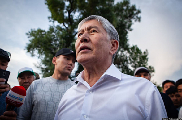 Суд продлил арест экс-президента Киргизии