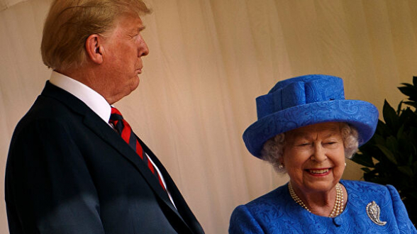 Елизавета II пожаловалась на испорченный из-за Трампа газон – СМИ