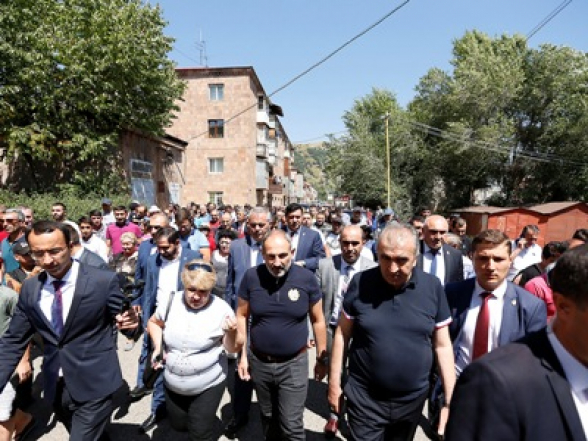 Հայի հետին խելքով