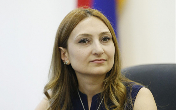 Լիլիթ Մակունց.