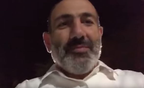 Փաշինյանը զանգել է և Մարությանը բացել է Կարապի լճի կղզու դռնակը (տեսանյութ)