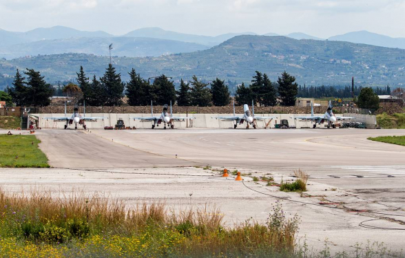 Российские военные сбили дроны при подлете к авиабазе Хмеймим в Сирии (видео)