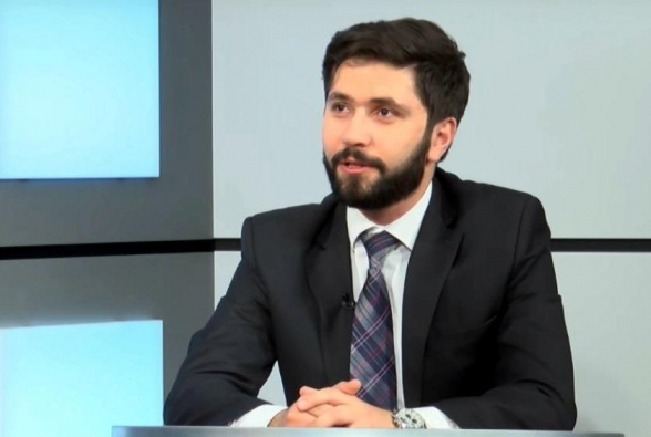 «Թավշյա» բռնապետությանը սպասելիս