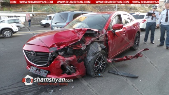 Երևանում բախվել են՝ Mazda-ն, Opel-ը և Lada-ն. կա 5 վիրավոր