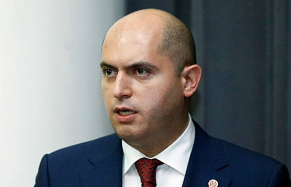 Սա իշխանություն չէ, այլ մեր բոլորի հաշվին ֆռֆռացող շրջիկ կրկես