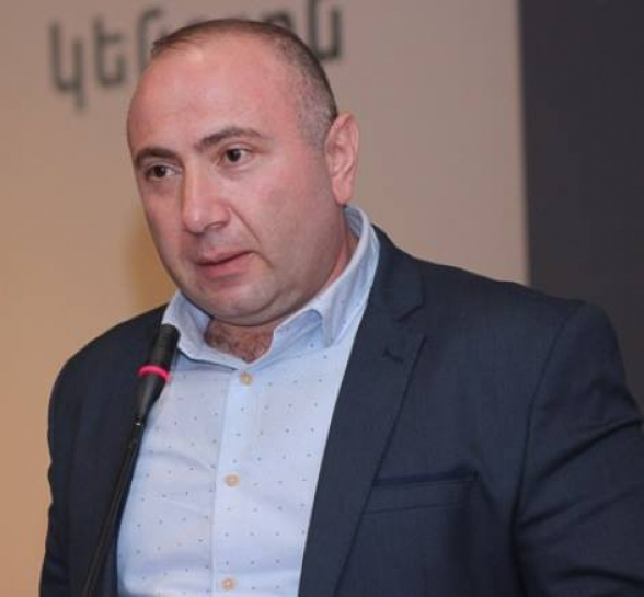Подзащитному не дают покоя лавры Саакашвили