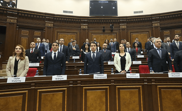 Չէ՛, սրանք իրենց լրիվ էշի տեղ են դրել