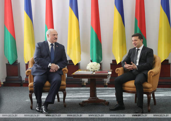 Лукашенко и Зеленский обсудили альтернативные варианты поставок нефти