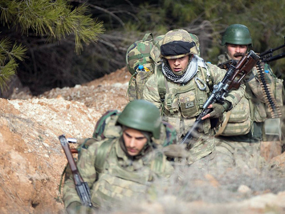 Турция начала наземную часть операции на севере Сирии