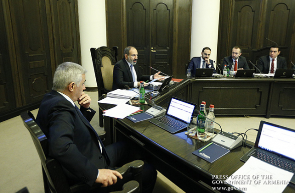 ՀՀ կառավարության նիստը (ուղիղ միացում)