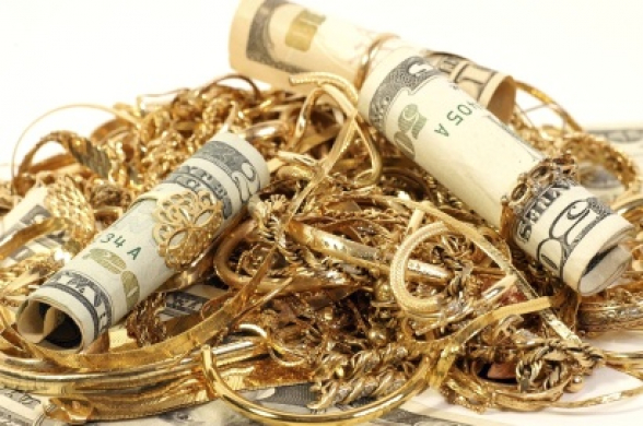 Արարատում գողերը թալանել են Սայաթ Նովայի տունը՝ տանելով խոշոր չափի ԱՄՆ դոլար և ոսկյա զարդեր