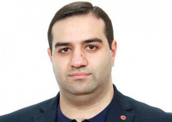 Ոստիկանության իրավաբանական վարչության պետն ու նրա տեղակալը երկու տարբեր դիմումներին տարբեր պատասխաններ են տվել