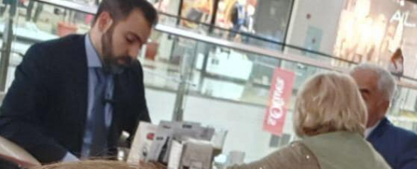 Էս երկու գործիքները Քլոյանին էլի «դրիսիրովկա» են անում