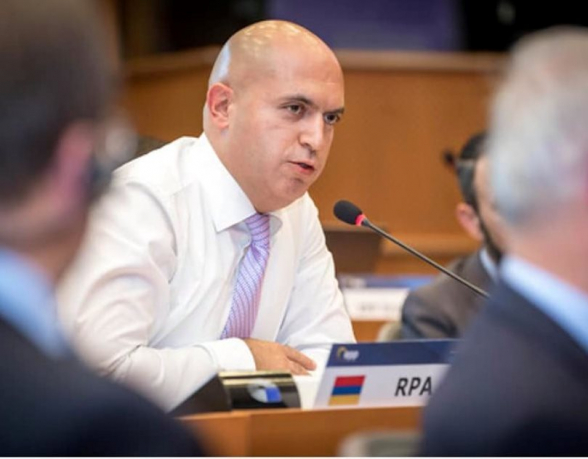 Դադարե՜ք «սրանց» բացատրել, որ Աստծո, մարդկանց ու օրենքների առջև պատասխան են տալու