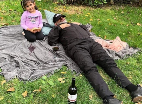 Отвлекающая фотография Пашиняна