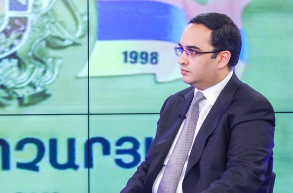 Ռոբերտ Քոչարյանի գործի քաղաքական բնույթն այլևս կասկածներ չի հարուցում. երկրորդ նախագահն ապօրինի է կալանավորված. Վիկտոր Սողոմոնյան (տեսանյութ)