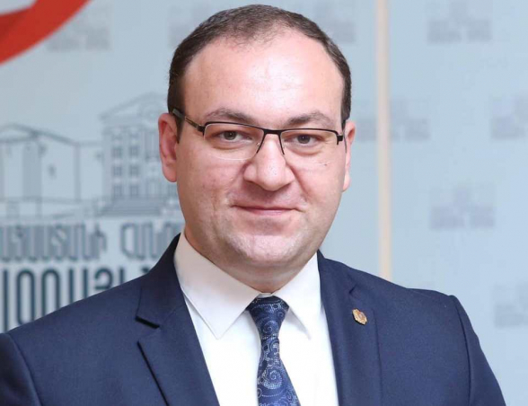 Արսեն Բաբայանը կալանավորվեց (տեսանյութ)