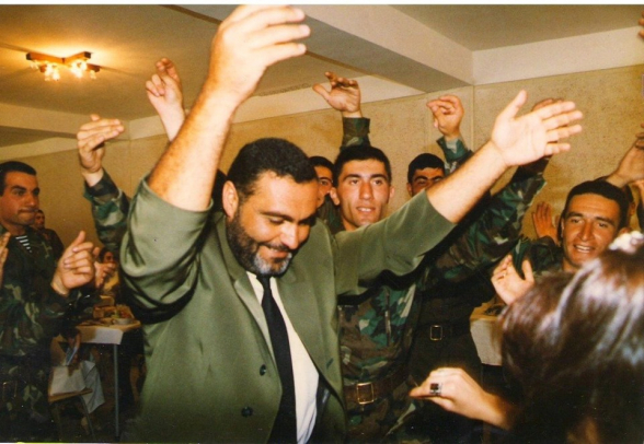 Противоречивый Вазген