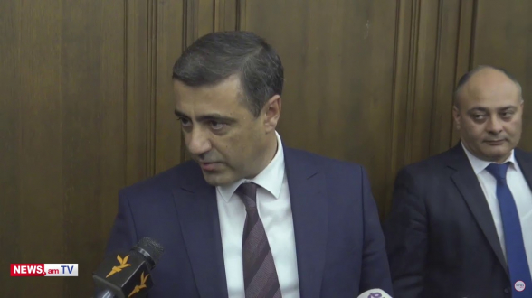 Երևի լուրջ չեք ընկալում. ինչպես էր ԱԱԾ տնօրենի ԺՊ-ն դիմադրում հարցերի տարափին