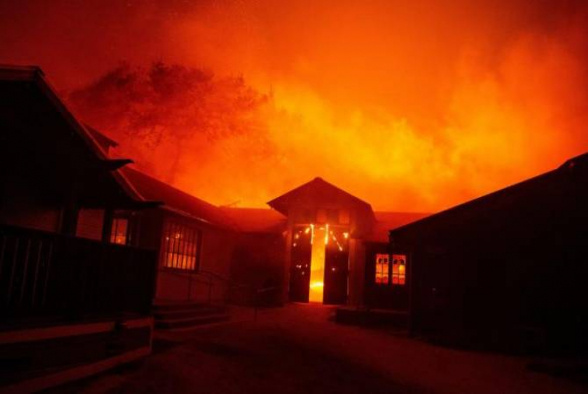 Կալիֆոռնիայի հարավ-արևելքում հրդեհների վտանգի արտակարգ ռեժիմ են հայտարարել