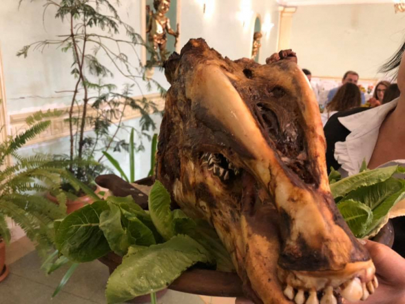 Փաշինյանը քյալլա է կտրատել