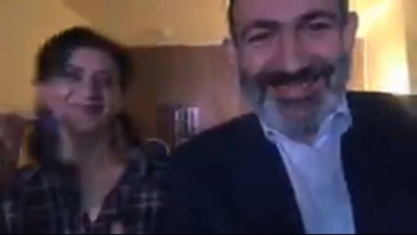 Աննա Հակոբյանը պարել է, Նիկոլ Փաշինյանը` նկարել