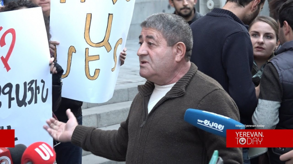 Նախկին դասախոսը ԿԳՄՍ նախարարին մեղադրում է կոռուպցիոն գործարքի մեջ (տեսանյութ)