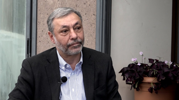 «Մարտի 1-ի» գործով ՀՔԾ-ն Ալեքսանդր Արզումանյանին հարցաքննության ծանուցագիր է ուղարկել, սակայն որոշ ժամանակ անց չեղարկել է այն. «Փաստ»