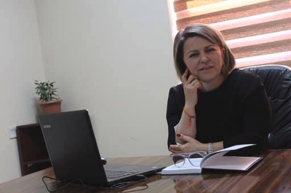 Դարձի եկե՛ք, մոլորված պողոսնե՛ր, արթնացե՛ք` ժամանակն է հասկանալու, որ այս թավշյա մոլորությունը միայն քայլարածների համար էր