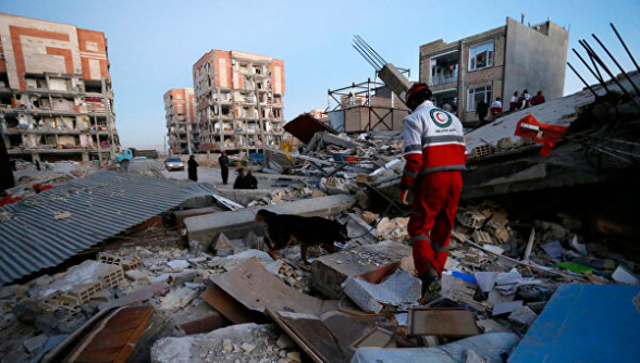 В результате землетрясения в Иране пострадали более 500 человек