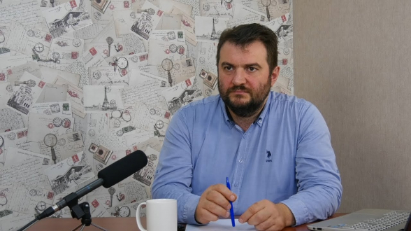 Երկրի ներսում հասարակությունը կարող է ունենալ ընդամենը մեկ թիրախ